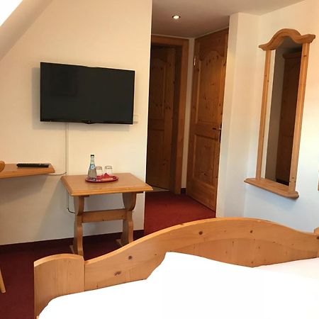 Hotel Hohe Schule Bad Überkingen Стая снимка